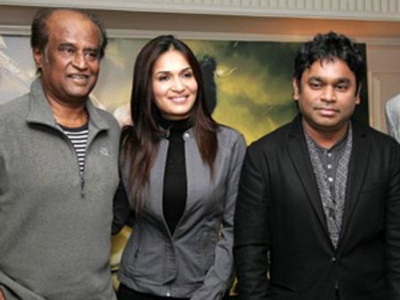 கோச்சடையானில் 42 ஓவியக் கல்லூரி மாணவர்களுக்கு வாய்ப்பு!