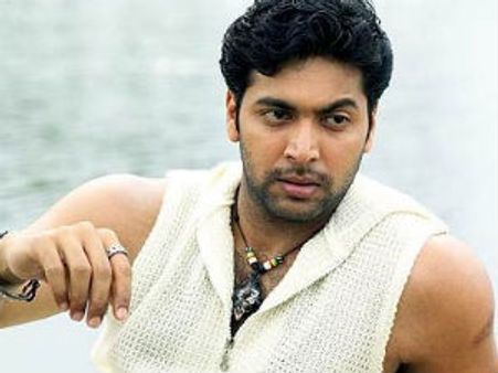 ராஜஸ்தானில் சுட சுட படமாக உள்ள ஆதிபகவன் பைட்