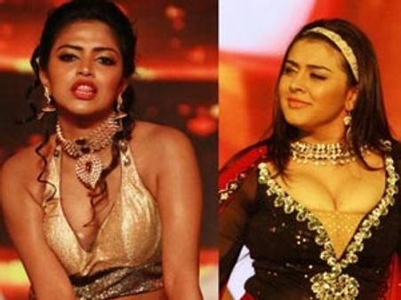 சிமா விழாவில் 'தெள்ளத்தெளிவாக' ஆட்டம் போட்ட அமலா பால்!