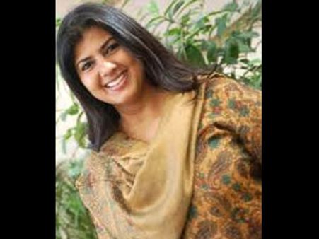 டாக்டரேட் ஆகணுமாம்...! – இது சொர்ணமால்யா கனவு