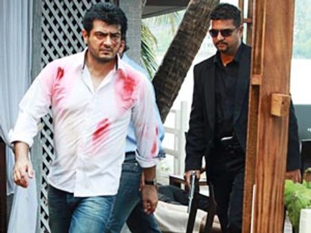 'செம படம்யா'.. அஜீத்தின் 2வது பில்லாவுக்கு ரசிகர்கள் அமோக வரவேற்பு!