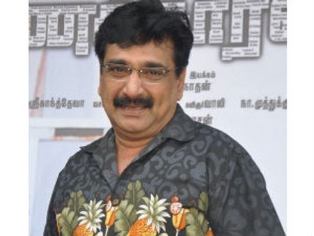 கேப்டன் டிவியில் ரமேஷ்கண்ணா வழங்கும் 'மக்கள் முழக்கம்'!