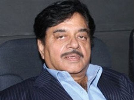 சத்ருகன் சின்ஹாவுக்கு பைபாஸ் அறுவை சிகிச்சை