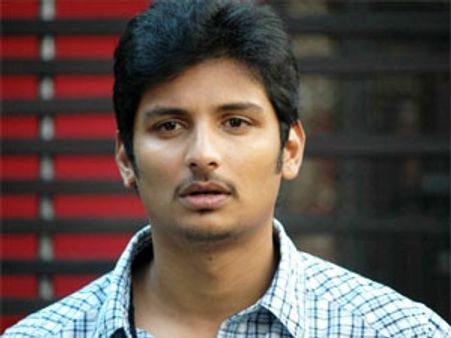 ரௌத்திரம் படத்தால் நஷ்டம் - ஜீவாவிடம் ரூ 65 லட்சம் கேட்கும் தியேட்டர்காரர்கள்!