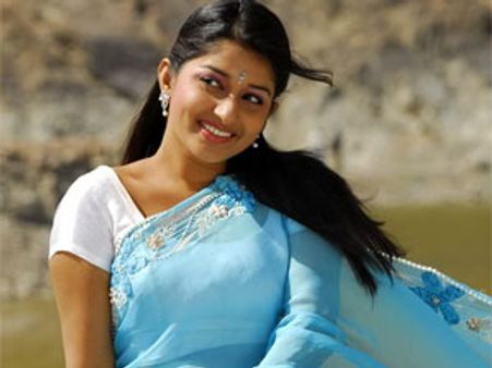 போச்சு போச்சு... என் மார்க்கெட்டே போச்சு!- புலம்பும் மீரா