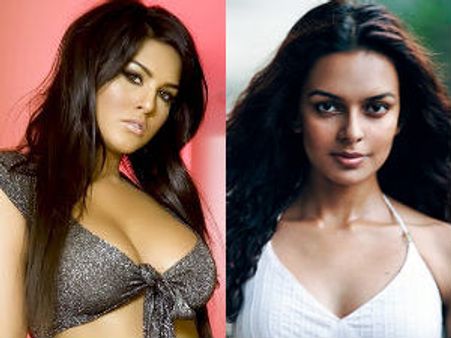 எல்லோரும் இங்க வாங்க.. சன்னி லியோன், பிடிதா சண்டையைப் பாருங்க!