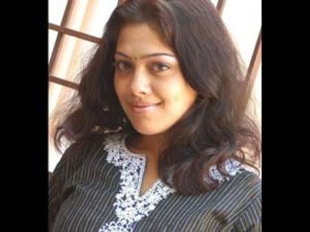 சைக்கோ கேரக்டர் இருந்தா கொடுங்களேன்: நடிகை பாரதி