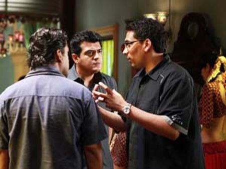 ஒரு கோடியைக் கூட வசூலிக்காத பில்லா 2- கடுப்பில் வெளிநாட்டு விநியோகஸ்தர்கள்