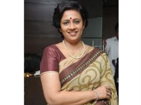 அழகான அம்மா வில்லி அம்மாவாக மாறியது ஏன்?