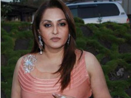 மாத்ரு தேவோ பவா ரீமேக்கில் ஜெயபிரதா