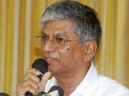 எஸ்ஏசி மீது நம்பிக்கையில்லை; பொதுக்குழுவைக் கூட்டுங்க - 194 தயாரிப்பாளர்கள் அறிக்கை