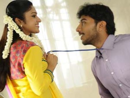 'சிவாஜியின் பேரன்' சிவாஜி தேவ்- மித்ரா குரியன் நடிக்கும் நந்தனம்!