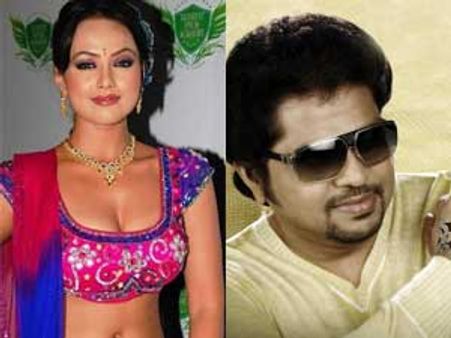 சசிகலா அக்கா மகன் பாஸ்கரனுக்கு ஜோடி சனாகான்!