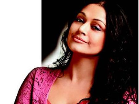 கோச்சடையானில் ரஜினியுடன் எனக்கு காட்சிகள் இல்லை - ஷோபனா