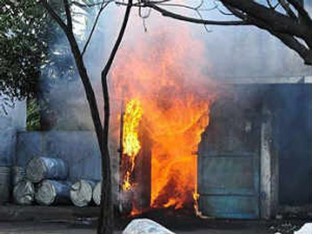 கந்தக பூமியில் கருகும் உயிர்கள்….