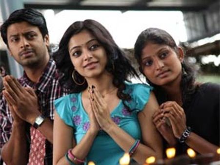 3 நாளில் ரூ 1.2 கோடி... பாகனை வாங்கியது சன் டிவி!