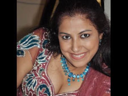 பைனான்சியரிடம் ரூ.90 லட்சம் மோசடி: நடிகை, தாயார் கைது, புழல் சிறையில் அடைப்பு