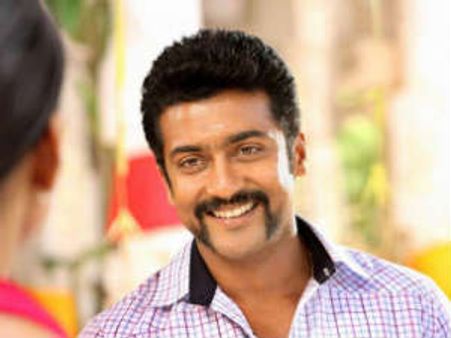 சூர்யாவுடன் குத்தாட்டம் போடப்போவது நயனா, ஸ்ரேயாவா?