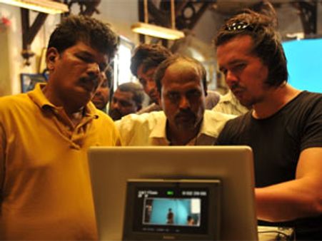 சீனா போகும் இயக்குநர் ஷங்கர்!