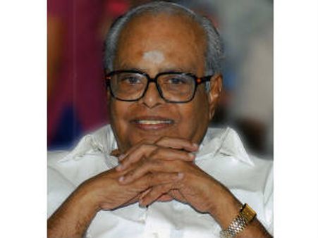 நீர்குமிழியில் தொடங்கிய திரை வாழ்க்கை: பாலசந்தர்