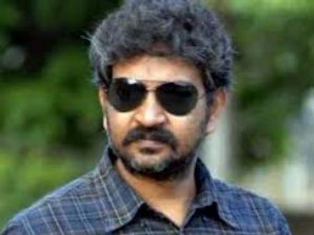 உடல் உறுப்புகளை தானம் செய்த 'ஈ' பட இயக்குனர் எஸ்.எஸ்.ராஜமவுலி