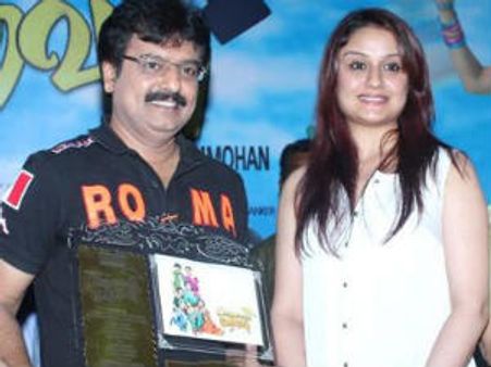 சோனியா என்னுடன் இணைந்து நடிக்க 'கிளைமேக்ஸ்'தான் காரணம்... விவேக்