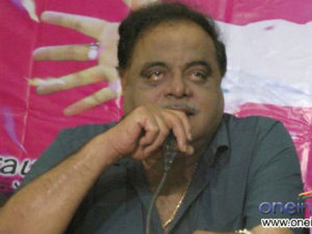 தமிழகத்திற்குத் தண்ணீர் தராதே... நடிகர் அம்பரீஷ் ஆர்ப்பாட்டம்!