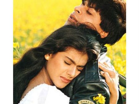 ஸ்டார் மூவிஸ், ஹெச்பிஒ, சோனி மேக்ஸ் பக்கமும் போயிட்டு வாங்களேன்!