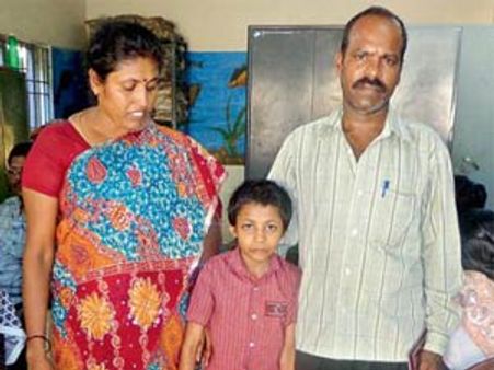 விஜய் டிவியின் வழக்கு எண் 18/9 மூலம் பெற்றோருடன் இணைந்த சிறுவன்