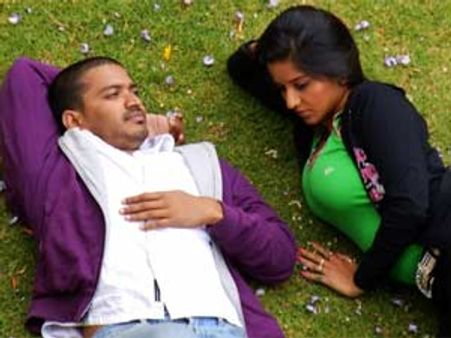 'என் பெயர் குமாரசாமி' - தாணு, ராதாரவி பாராட்டு!
