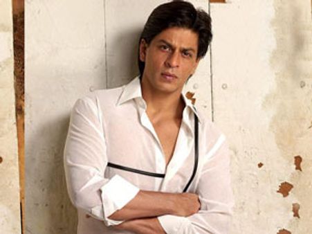 ஜேம்ஸ் பாண்ட் வேடத்தில் நடிக்க ஆசை: ஷாருக்கான்