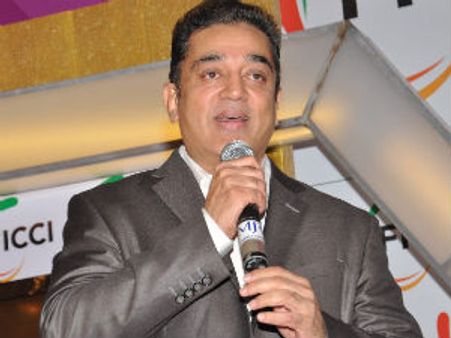 தியேட்டரில் விற்கும் குளிர்பான விலையைவிட டிக்கெட் விலை அதிகமாக இருக்க வேண்டும் - கமல்