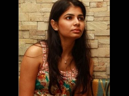 5 பேர் கும்பல் என்னை டிவிட்டர், பேஸ்புக்கில் அசிங்கப்படுத்தி வருகிறது- சின்மயி பரபரப்பு புகார்