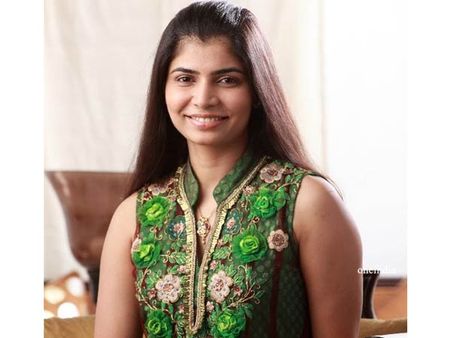 தமிழக மீனவர்களை விமர்சித்து டிவிட் செய்தாரா சின்மயி?