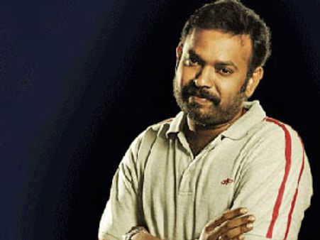 வெங்கட் பிரபு வழங்கும் ‘கோலிவுட் கிங்’