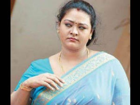 9 வருடமாக இழுத்து வந்த ஆபாசப் பட வழக்கிலிருந்து ஷகீலா ஒரு வழியாக விடுதலை