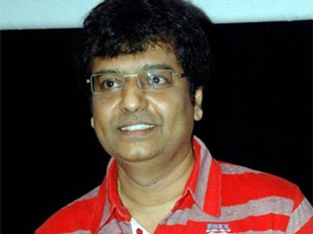 நடிகையை பச்சைக்குதிரை தாண்டியபோது விவேக்குக்கு சுளுக்கு!