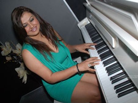 நடிகை சோனா மீது கிரிமினல் வழக்கு- ஆண்கள் பாதுகாப்பு சங்கம்