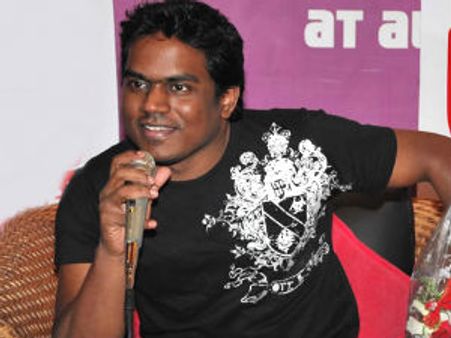 இயக்குநராகும் யுவன் சங்கர் ராஜா!