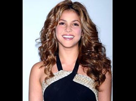 ரூ.1,375 கோடி கேட்டு பாப் பாடகி ஷகீரா மீது மாஜி காதலன் வழக்கு