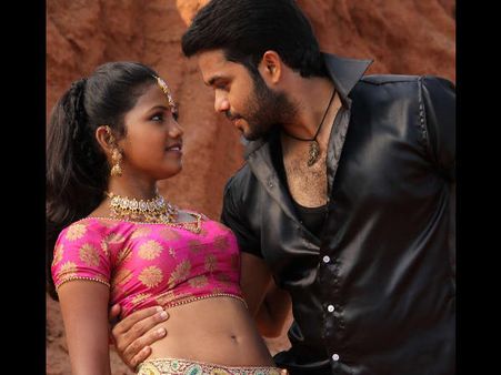 சரத்குமாரின் 'இன்னொரு மகளும்' ஹீரோயின் ஆனார்!