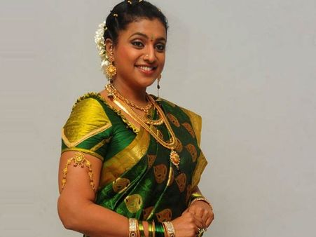 'செளடேஸ்வரி அம்மனாக' மாறினார் ரோஜா!