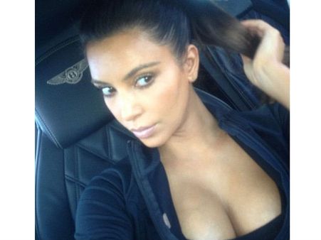 கிம் ஜிம்முக்குப் போனாலும் அதுவும் நியூஸ்தான்... கவர்ச்சிப் படம் ரிலீஸ்!