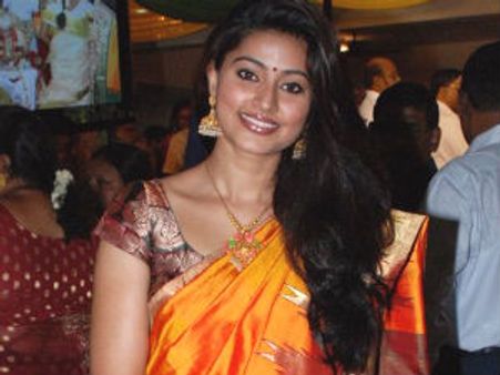 உன் சமையல் அறையில் சினேகா!