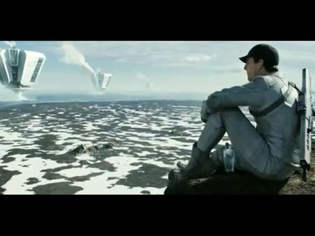 வேற்று கிரகவாசிகள் தாக்குதல்... பூமியிலிருந்து எல்லோரையும் காப்பாற்றி இன்னொரு கிரகத்துக்கு..