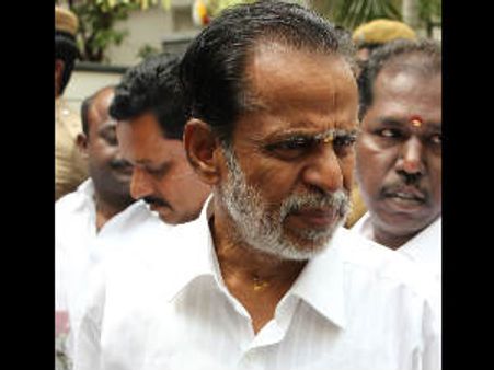 ரஜினியின் பிறந்த நாளில் ரசிகர்களை முகம் சுழிக்க வைத்த சத்தியநாராயணா!