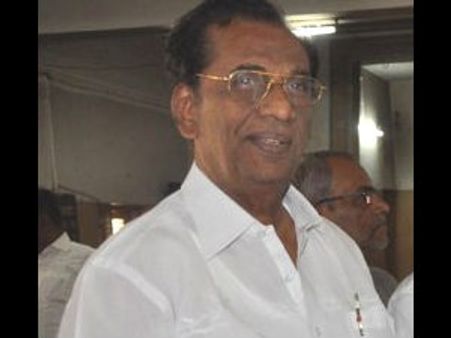 கமல் ரசிகர்கள் என்னை மிரட்டுகிறார்கள்... தயாரிப்பாளர் கே.ராஜன் புகார்