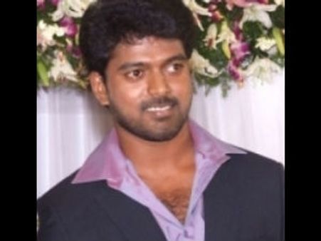 போலீஸாரிடம் சண்டைக்குப் போன விஜய் தம்பி விக்ராந்த்.. பைன் போட்டு அனுப்பினர்