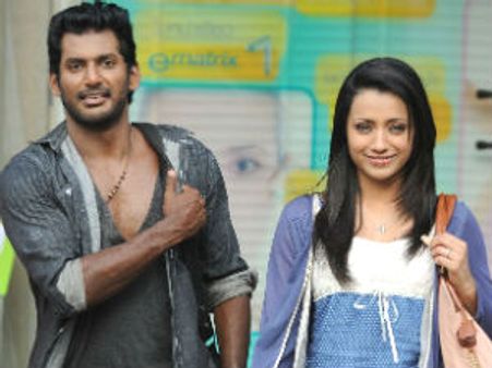 விஷாலின் சமர், மத கஜ ராஜாவுக்கு சிக்கல்!