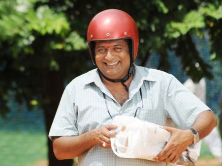 கோலிவுட் 2012: வெற்றிக் கொடி கட்டிய புது இயக்குநர்கள்!